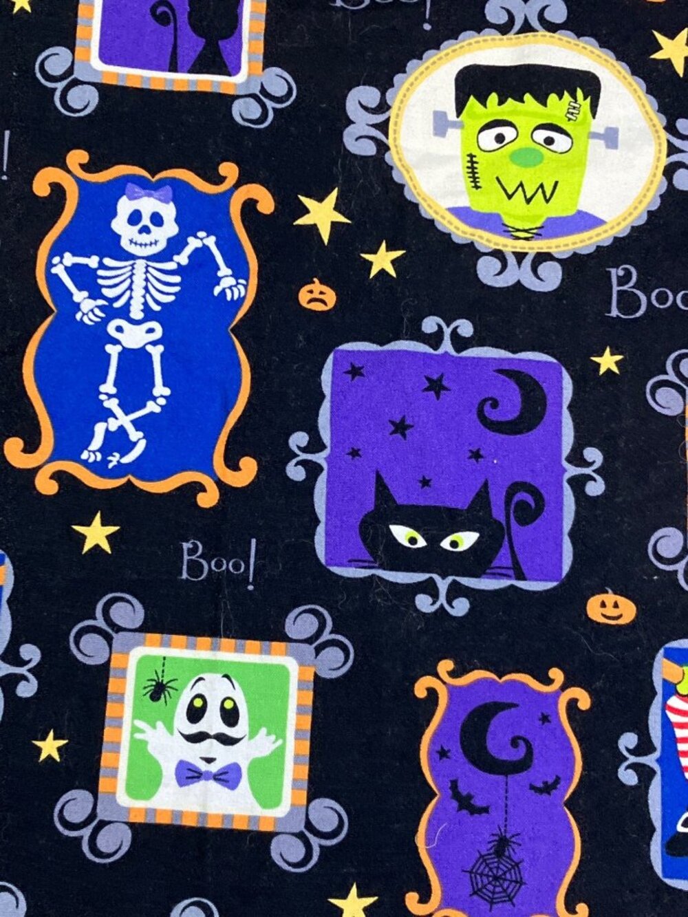 Halloween Themed Scrubs Cotton V-Neck Top With Colorful Cartoon Prints M